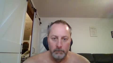 Snapshot of brettsky chatting on 14, 11, 2025 hey online show from 14, 11, 2025