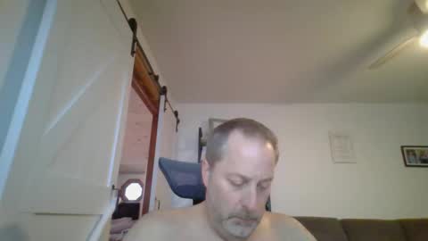 Snapshot of brettsky chatting on 4, 12, 2025 hey online show from 4, 12, 2025