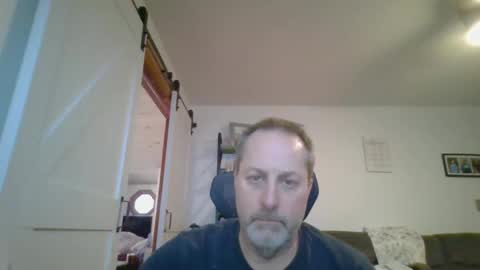 Snapshot of brettsky chatting on 4, 2, 2026 hey online show from 4, 2, 2026