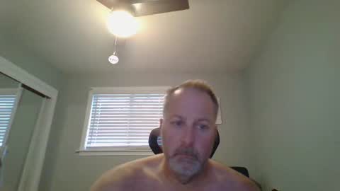 hey online show from 25, 4, 2026
