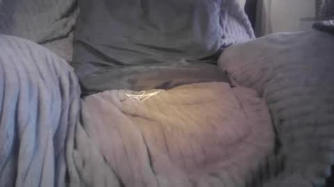 raining down on me online show from 14, 12, 2025