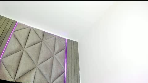 B R I A  online show from 23, 1, 2025