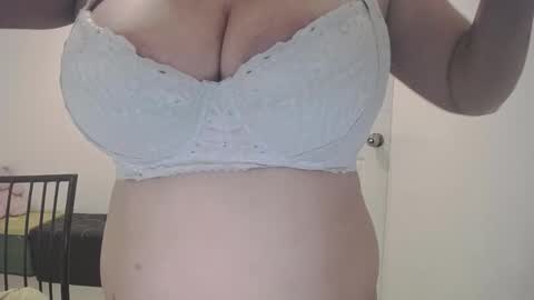 Snapshot of briana_lovexx chatting on 3, 12, 2024 Briana online show from 3, 12, 2024