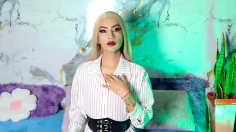 Snapshot of briana_white chatting on 25, 6, 2026 briana_white online show from 25, 6, 2026
