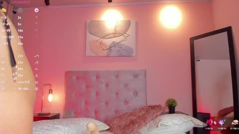 Snapshot of brianathompson chatting on 6, 2, 2025 BRIANA online show from 6, 2, 2025