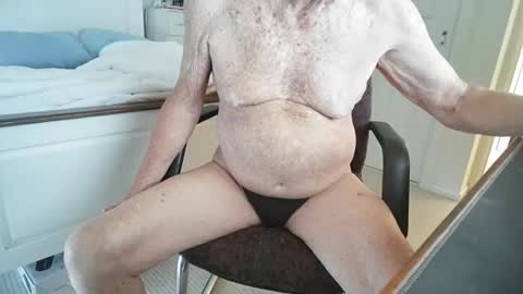 Snapshot of brianj_22 chatting on 10, 1, 2026 Brianj 22 online show from 10, 1, 2026