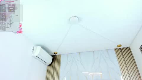 Brianna  online show from 11, 9, 2025