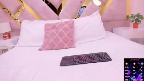 Brianna  online show from 10, 9, 2025