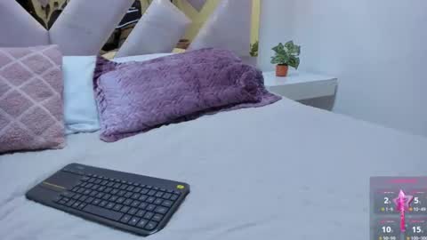 Brianna  online show from 26, 9, 2025