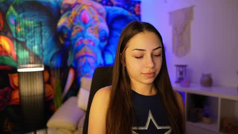 Snapshot of briar_rose18 chatting on 7, 12, 2024 Briar Rose online show from 7, 12, 2024