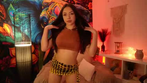 Snapshot of briar_rose18 chatting on 31, 1, 2025 Briar Rose online show from 31, 1, 2025