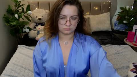 Snapshot of briarwynn chatting on 16, 6, 2026 briarwynn online show from 16, 6, 2026