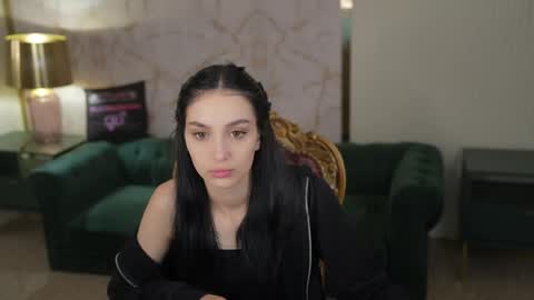 Snapshot of bright_diamonds_054 chatting on 27, 5, 2026 Diamonds Girls online show from 27, 5, 2026