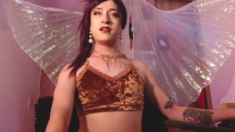 Brilla Mettal online show from 6, 1, 2025