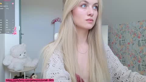 Snapshot of brilliantvictoria chatting on 22, 11, 2025 Vi. online show from 22, 11, 2025