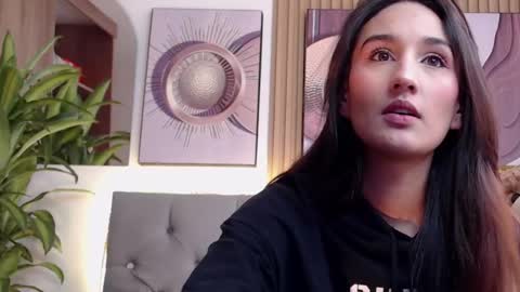 Snapshot of brinna_ev chatting on 2, 12, 2024 B R I N N A online show from 2, 12, 2024