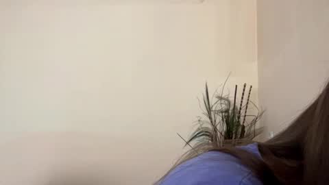 Snapshot of britanysuther chatting on 19, 6, 2026 Ciri online show from 19, 6, 2026