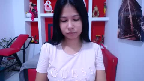 Snapshot of britanyx1 chatting on 18, 10, 2025 britanyx1 online show from 18, 10, 2025