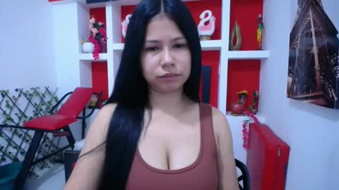 Snapshot of britanyx1 chatting on 19, 11, 2025 britanyx1 online show from 19, 11, 2025