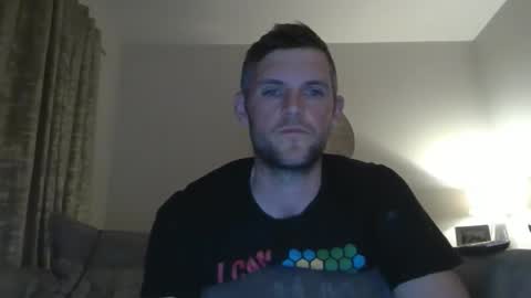 Snapshot of britbigdick1992 chatting on 10, 4, 2026 britbigdick1992 online show from 10, 4, 2026