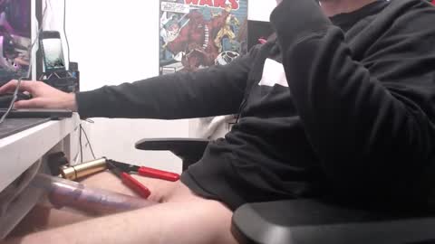Snapshot of britishbigdick_ chatting on 16, 10, 2025 britishbigdick_ online show from 16, 10, 2025