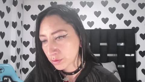 Snapshot of britney_sub chatting on 9, 3, 2025 Britney online show from 9, 3, 2025