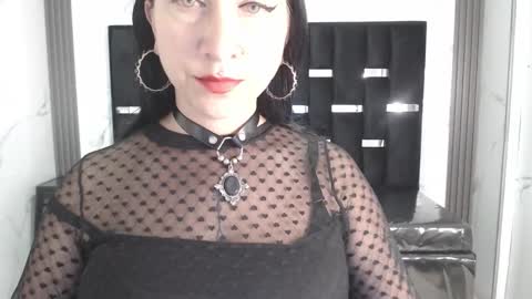 Britney  online show from 10, 2, 2026