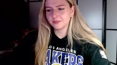 BritneyGlow online show from 1, 12, 2024