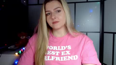 BritneyGlow online show from 7, 12, 2024