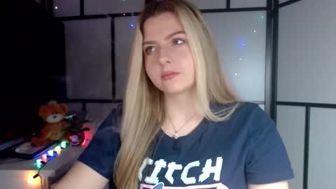 BritneyGlow online show from 10, 12, 2024