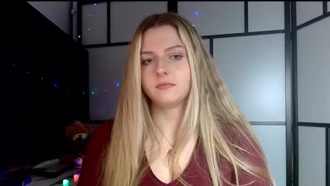 BritneyGlow online show from 13, 12, 2024