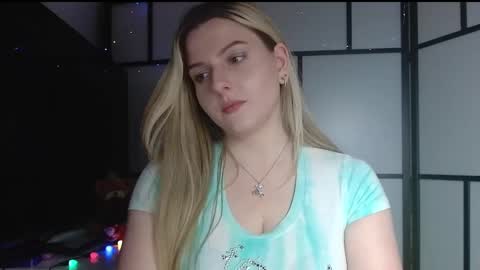 BritneyGlow online show from 15, 12, 2024