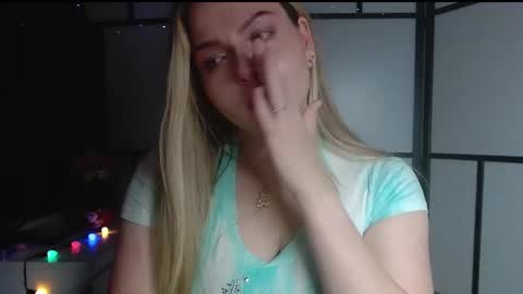 BritneyGlow online show from 16, 12, 2024