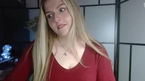 BritneyGlow online show from 22, 12, 2024