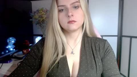 BritneyGlow online show from 29, 12, 2024