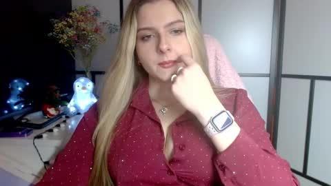 BritneyGlow online show from 11, 1, 2025