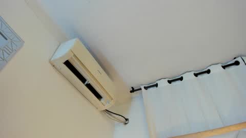 Brittany  online show from 24, 11, 2025