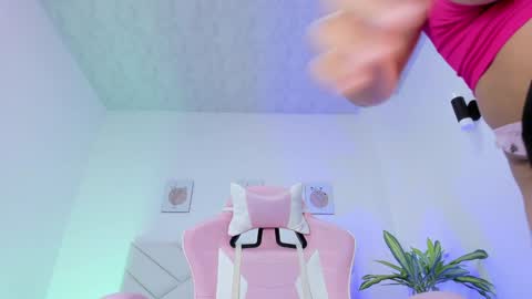   online show from 31, 1, 2025