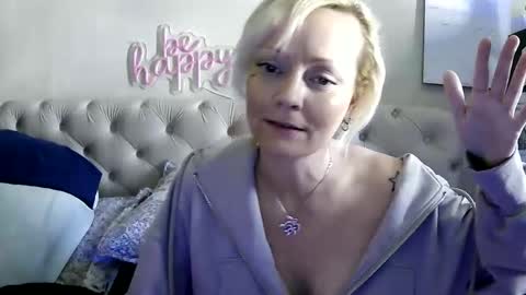 brittneychats81 online show from 17, 3, 2026