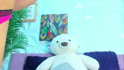 BRIYIT     online show from 19, 9, 2025