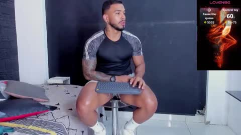 Snapshot of brock_hurn chatting on 10, 9, 2025 brock_hurn online show from 10, 9, 2025