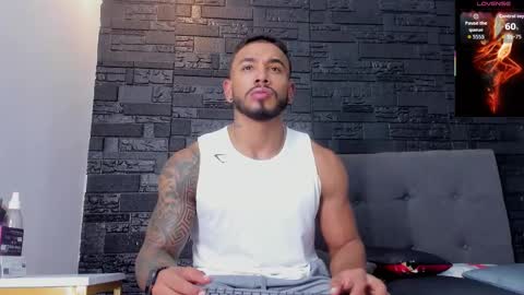 Snapshot of brock_hurn chatting on 2, 10, 2025 brock_hurn online show from 2, 10, 2025