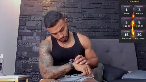 Snapshot of brock_hurn chatting on 8, 10, 2025 brock_hurn online show from 8, 10, 2025