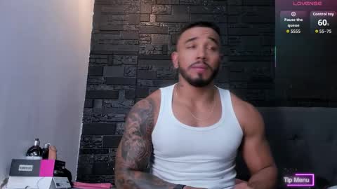 Snapshot of brock_hurn chatting on 11, 11, 2025 brock_hurn online show from 11, 11, 2025