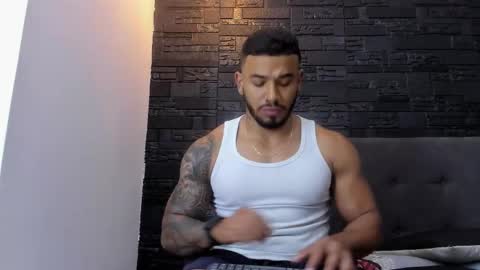 Snapshot of brock_hurn chatting on 14, 11, 2025 brock_hurn online show from 14, 11, 2025