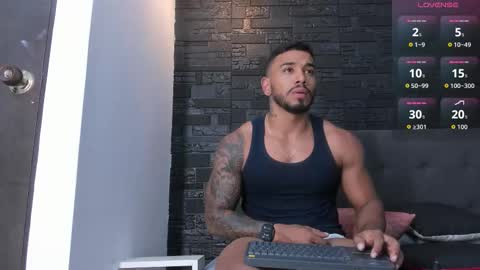 Snapshot of brock_hurn chatting on 16, 11, 2025 brock_hurn online show from 16, 11, 2025