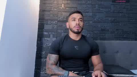 Snapshot of brock_hurn chatting on 17, 11, 2025 brock_hurn online show from 17, 11, 2025