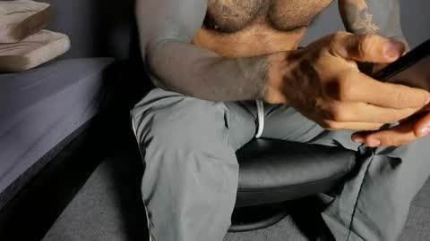 Snapshot of brockhurn_ chatting on 8, 5, 2026 brockhurn_ online show from 8, 5, 2026