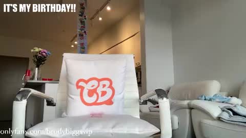 Snapshot of brodybiggs chatting on 23, 7, 2026 Brody Biggs online show from 23, 7, 2026