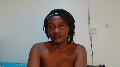 Snapshot of broken_haloo chatting on 17, 4, 2026 broken_haloo online show from 17, 4, 2026